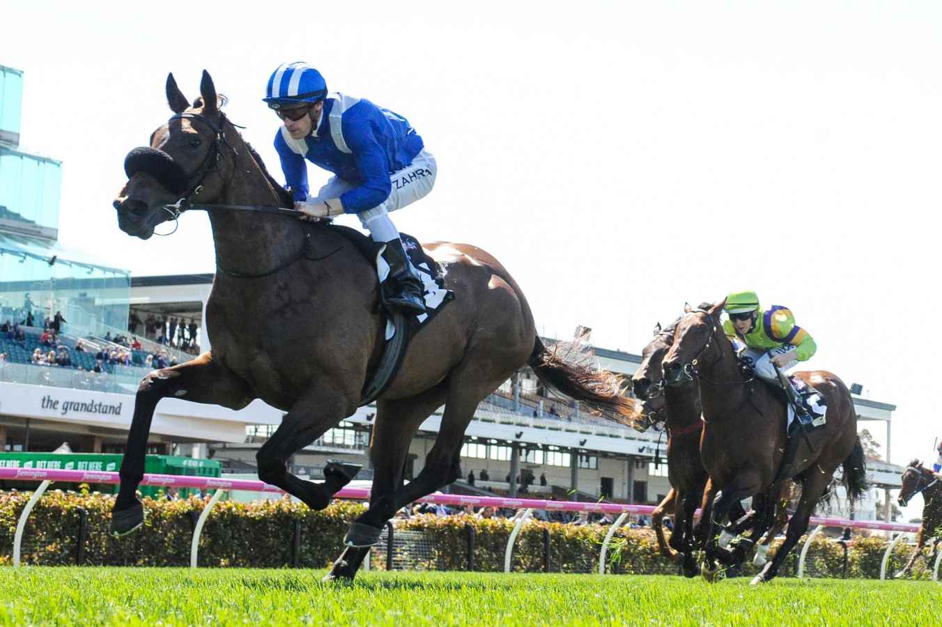 Gold Coast via Wyong for Madeenaty